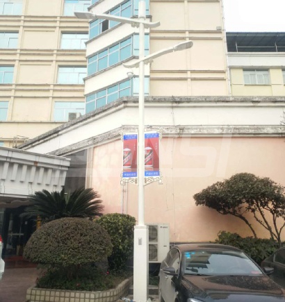 貴州茅台酒廠智（zhì）慧路燈（dēng）