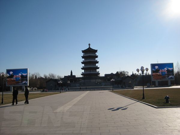 平穀奧運文化（huà）廣場、世紀廣場led室外全彩屏
