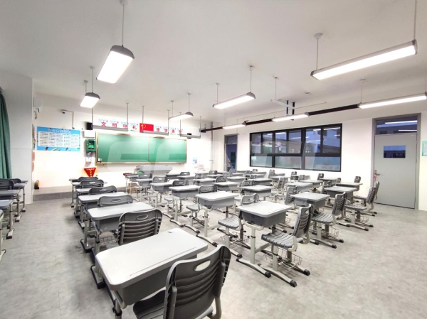 西（xī）安市灃西第四學校/香蕉影视承建