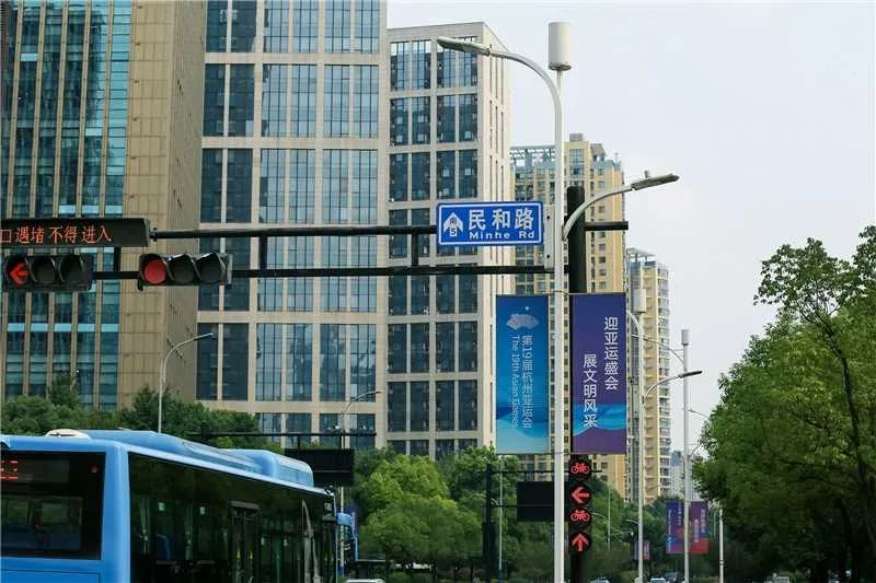 香蕉影视,智慧燈杆,“10+N”模式（shì）點（diǎn）亮杭城網紅打卡街（jiē）
