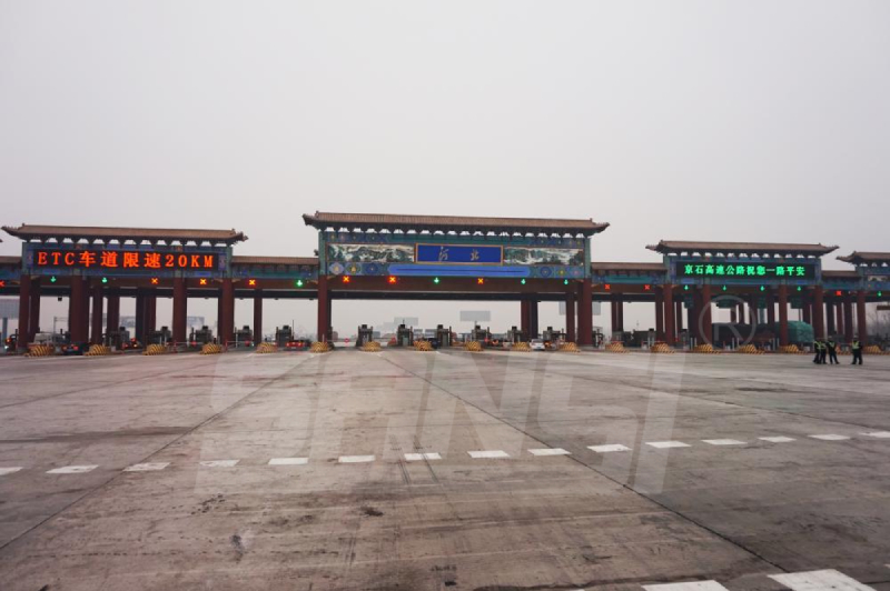 香蕉影视LED,交通情報板（bǎn）,賦能,智慧交通,“動（dòng）態（tài）神經”