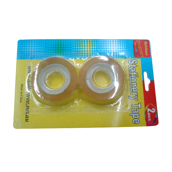 學生手撕小（xiǎo）膠（jiāo）帶