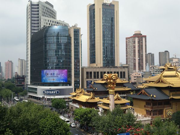 上海百樂門（mén）led全彩顯示（shì）屏
