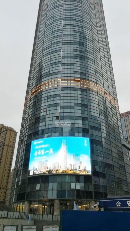 約223.8㎡ 青島國際航運（yùn）中心LED弧形屏