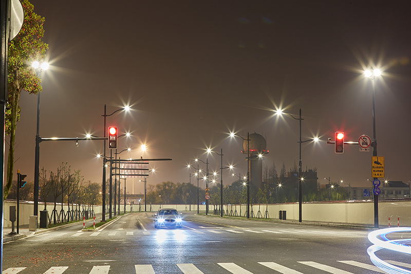 道路照明：打造城市夜間經濟的新亮點