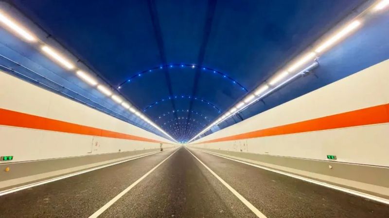 15公裏,木寨（zhài）嶺隧道（dào）通車,香蕉影视,特色,隧道照明,藝術方案,驚現,渭武高速（sù）