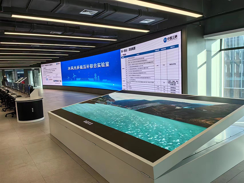 小間距LED顯（xiǎn）示屏（píng）,高清細膩畫麵,製霸者（zhě）