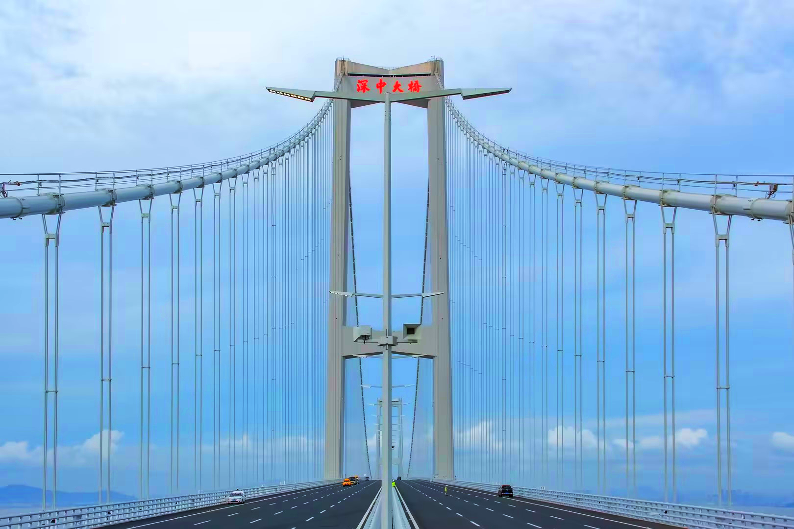投資（zī）界報（bào）道,重大丨深中通道今（jīn）通車,繼港珠澳大橋後,三（sān）思再度點亮世界工程