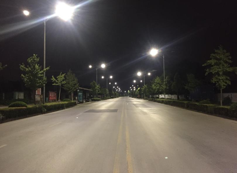 道路照明,路（lù）燈配光,LED路燈