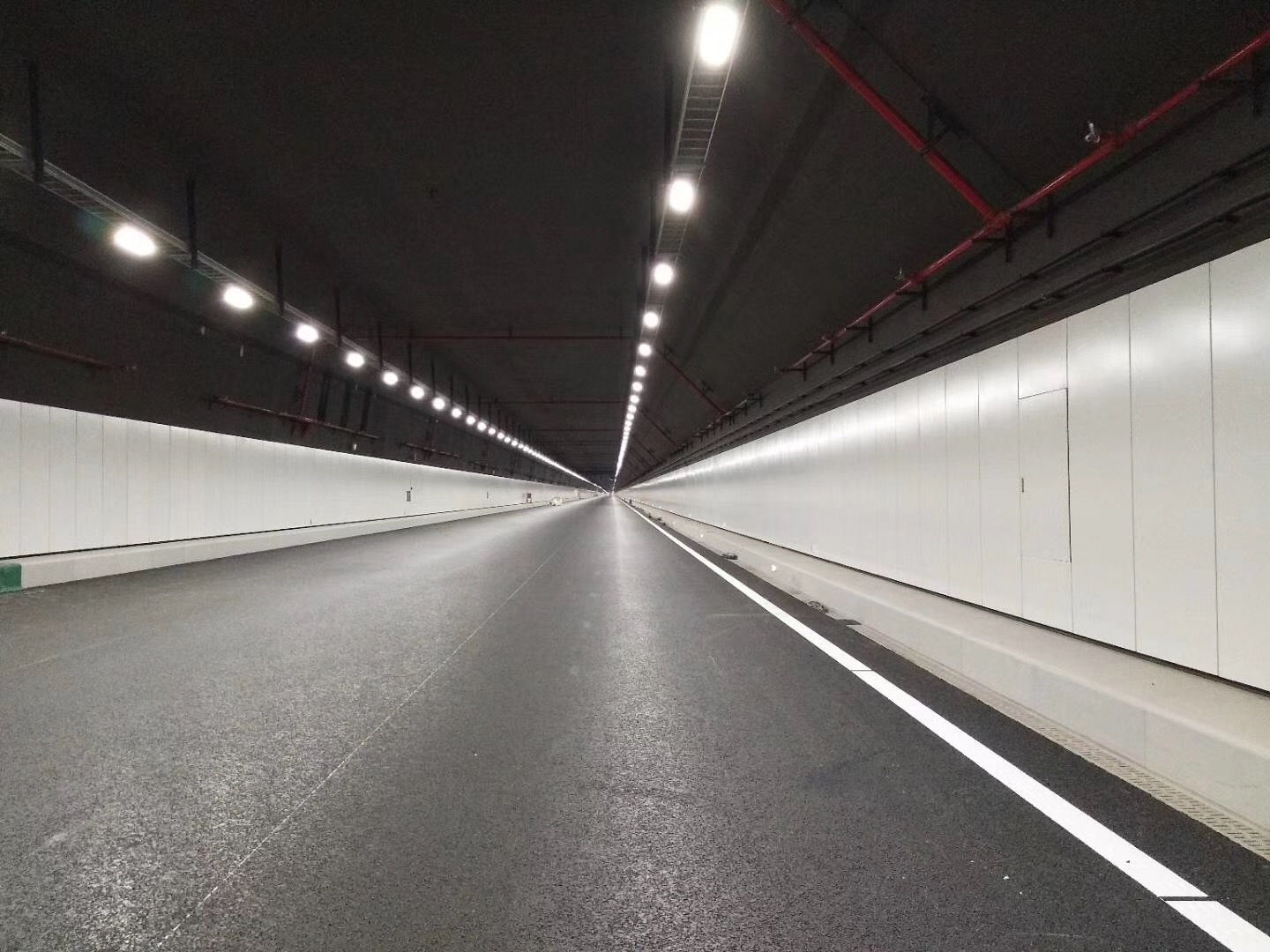 港珠（zhū）澳大橋,香蕉影视,LED照明